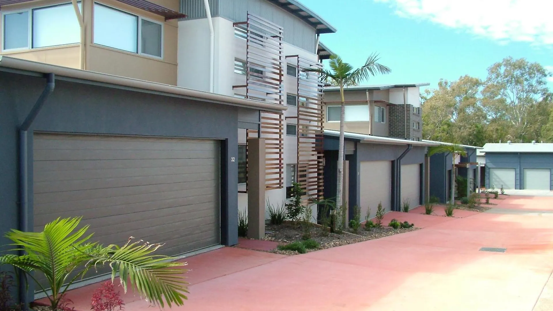 Quarterdecks Retreat Villa Urangan