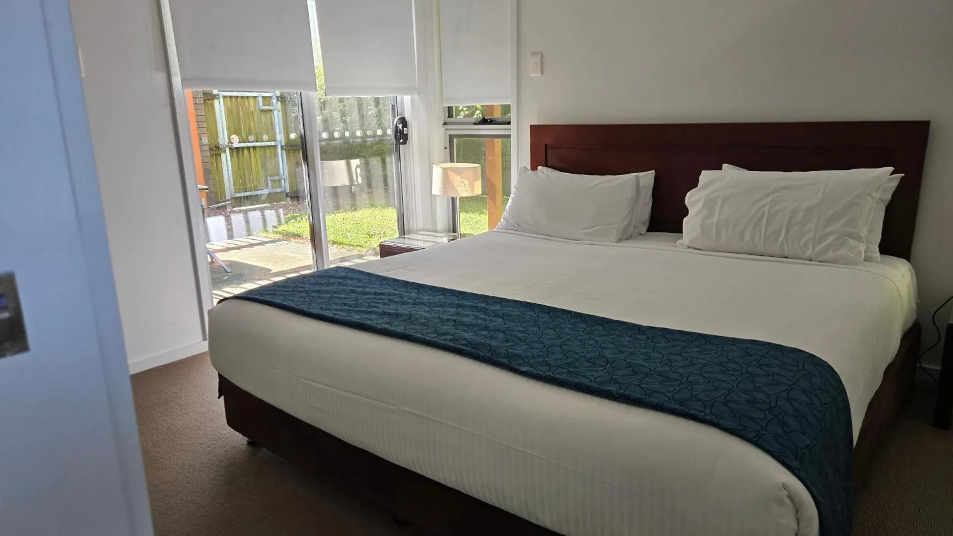 Quarterdecks Retreat Villa Urangan 0*,
