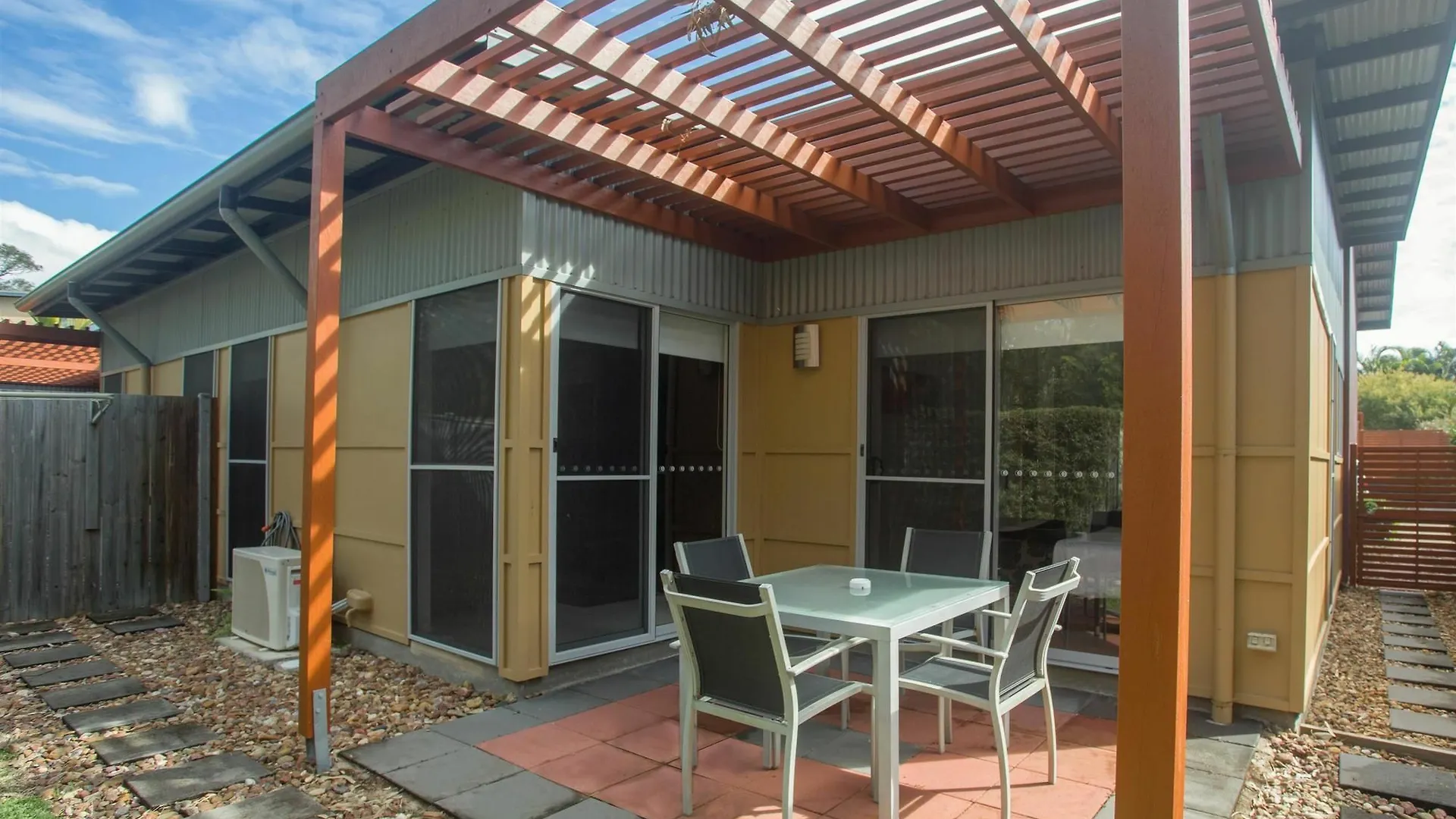 Villa Quarterdecks Retreat Urangan Australien