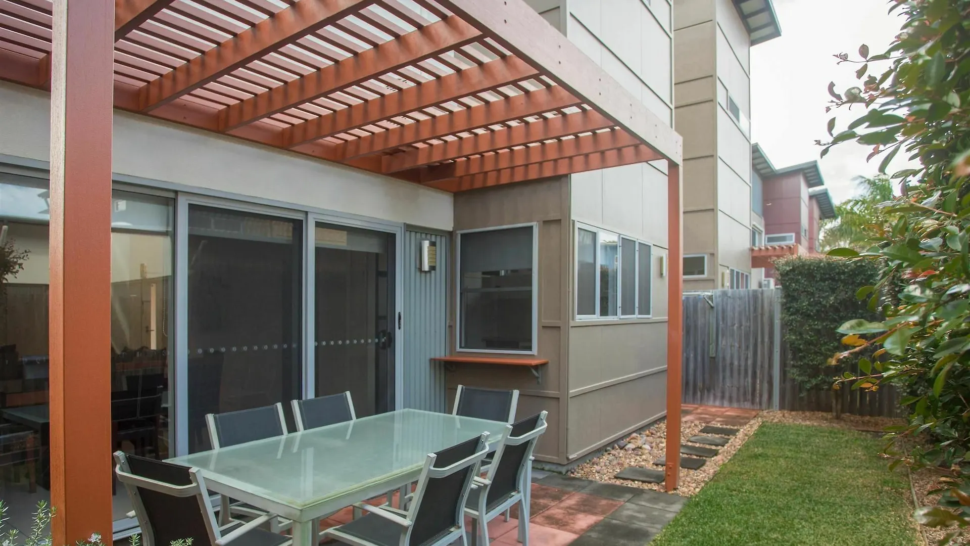 Quarterdecks Retreat Villa Urangan